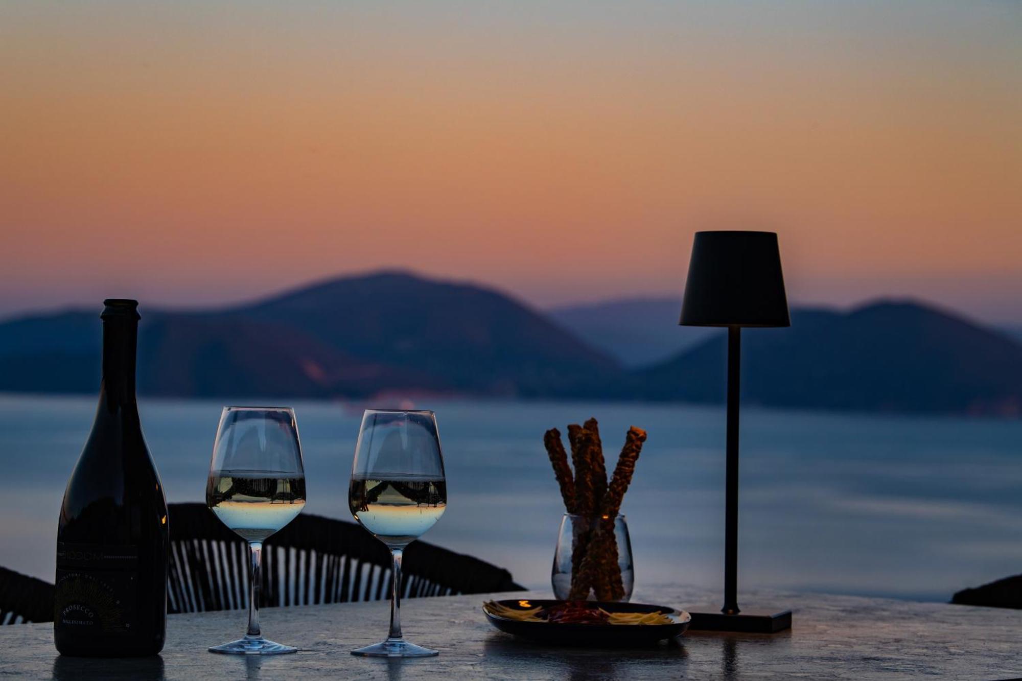 Pantea Luxury Villa Vasilikí Eksteriør billede